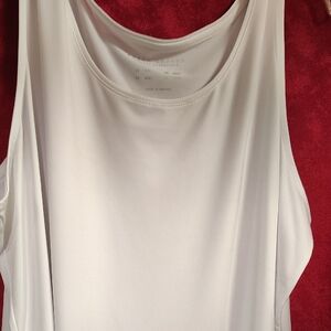 Susan Gravel Elegant White Women's Tank Top